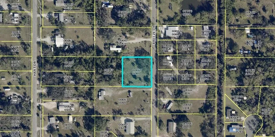 7728  Breeze  DR, North Fort Myers, FL 33917