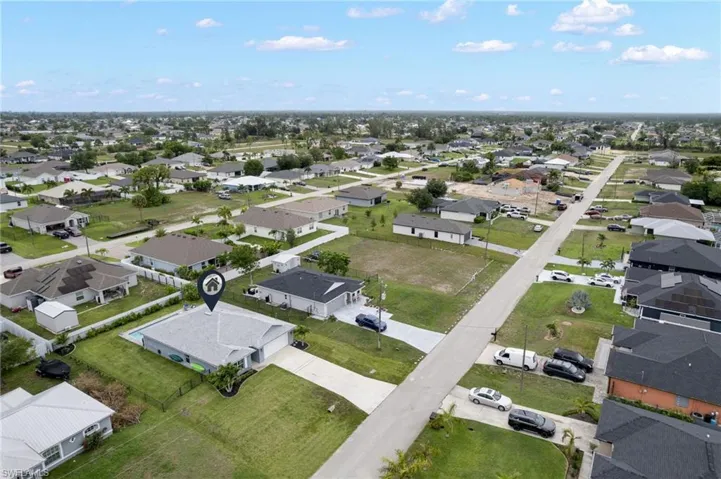 2426 Nw 20th Ave, Cape Coral, Florida 33993