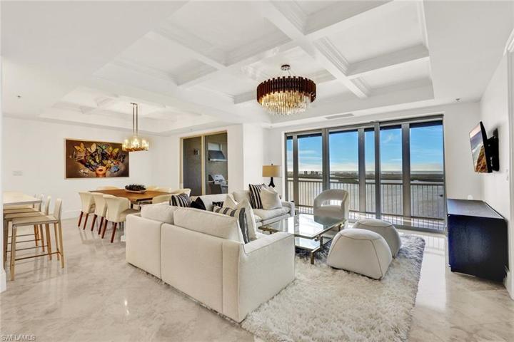 Upon entering this newly updated home, you will be impressed by the stunning views of the bay and the Gulf beyond.