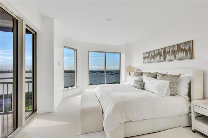 Step into your primary bedroom, complete with brand new, white luxury carpeting, large his/hers closet, separate linen closet and WOW, WHAT A VIEW!