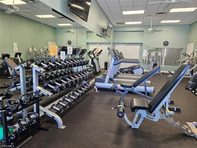 14536 Grapevine Dr, Naples, Florida 34114