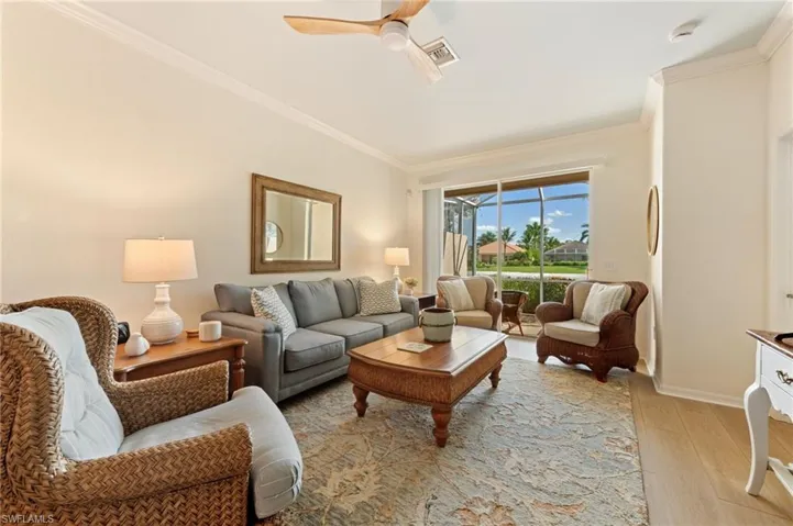 14536 Grapevine Dr, Naples, Florida 34114