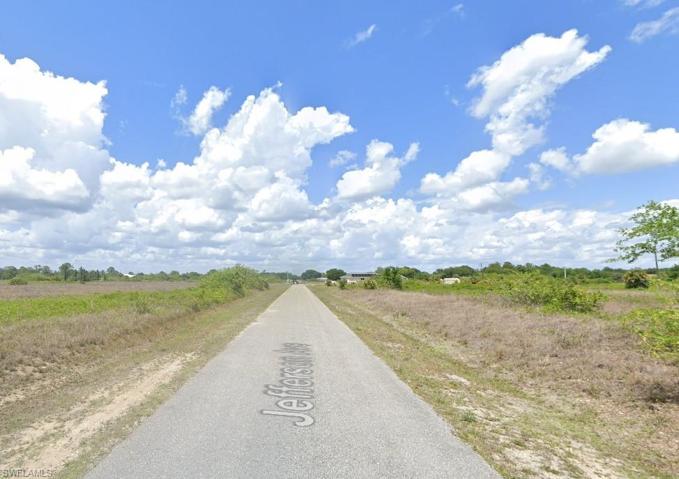 1511 Jefferson AVE, LEHIGH ACRES FL 33972