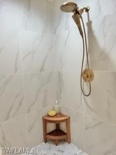 Details with a shower