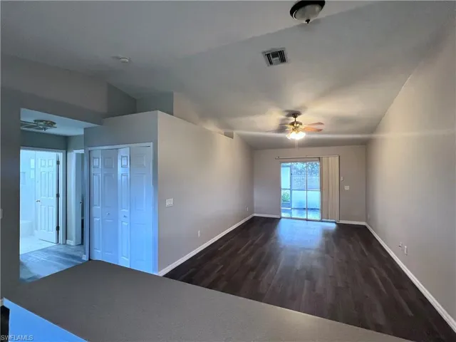 1809 Sw Santa Barbara Pl, Cape Coral, Florida 33991
