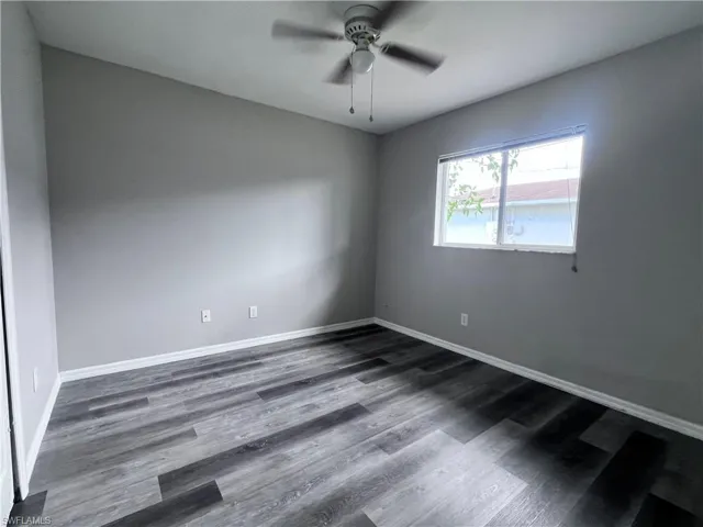 1809 Sw Santa Barbara Pl, Cape Coral, Florida 33991