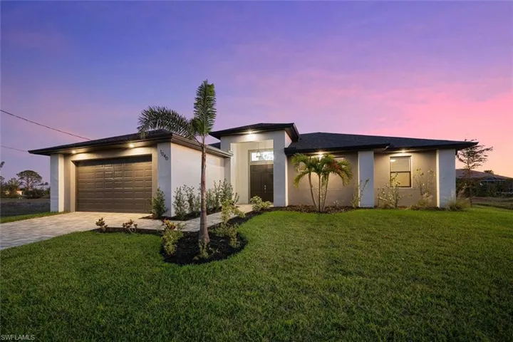 1040 Sw 1st St, Cape Coral Fl 33991