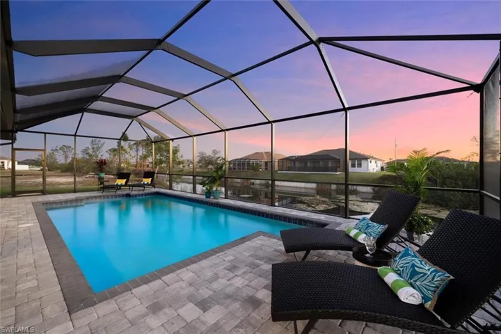 1040 Sw 1st St, Cape Coral Fl 33991