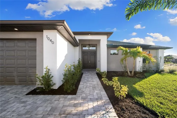 1040 Sw 1st St, Cape Coral Fl 33991