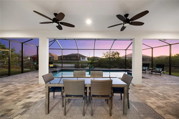 1040 Sw 1st St, Cape Coral Fl 33991