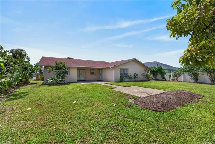 305 Se 27th Ter, Cape Coral, Florida 33904
