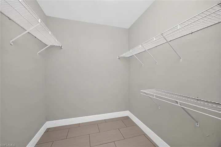 305 Se 27th Ter, Cape Coral, Florida 33904