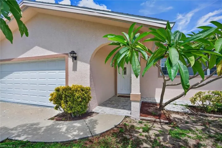 305 Se 27th Ter, Cape Coral, Florida 33904
