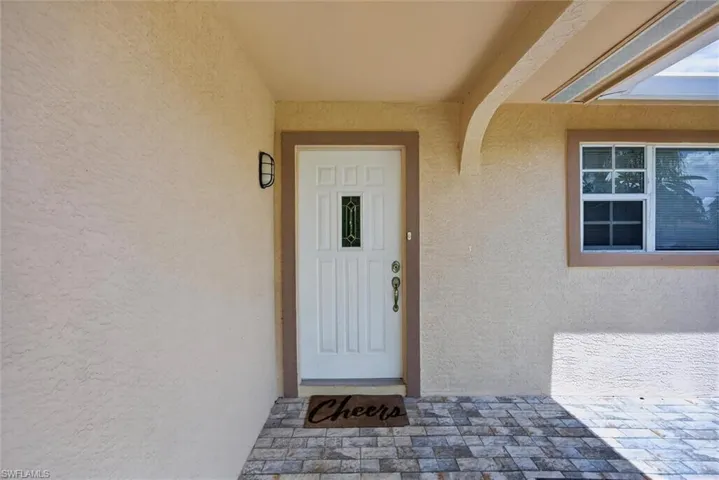 305 Se 27th Ter, Cape Coral, Florida 33904