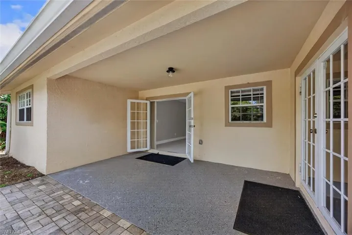 305 Se 27th Ter, Cape Coral, Florida 33904