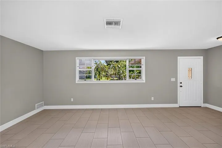 305 Se 27th Ter, Cape Coral, Florida 33904