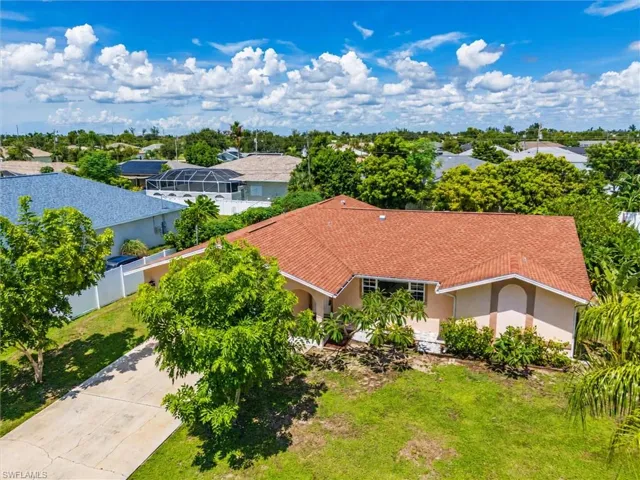 305 Se 27th Ter, Cape Coral, Florida 33904