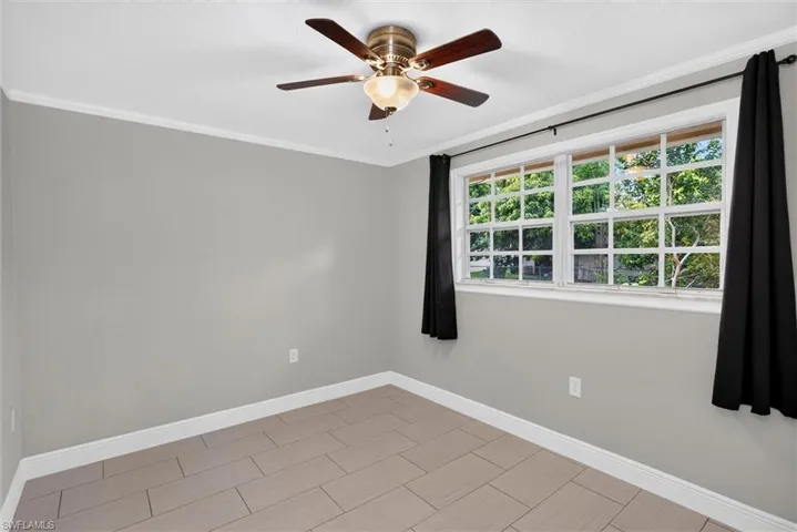 305 Se 27th Ter, Cape Coral, Florida 33904
