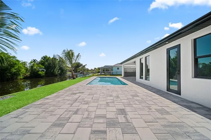 1301 Sw 24th St, Cape Coral, Florida 33991
