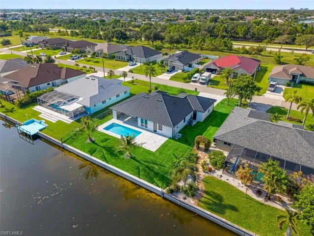 1301 Sw 24th St, Cape Coral, Florida 33991