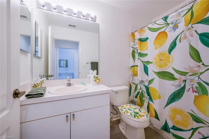 7595  Arbor Lakes  CT, Naples, FL 34112