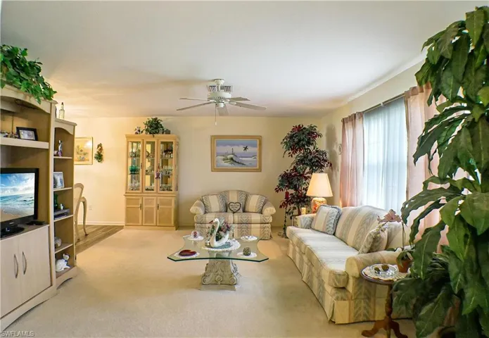 900  Roseate  DR, Naples, FL 34104