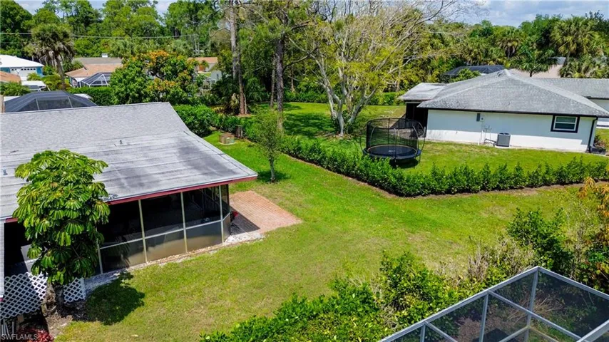900  Roseate  DR, Naples, FL 34104
