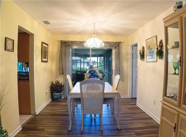 900  Roseate  DR, Naples, FL 34104