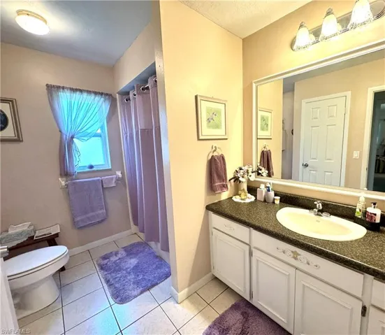 900  Roseate  DR, Naples, FL 34104