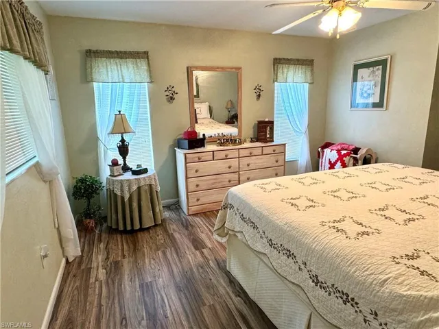 900  Roseate  DR, Naples, FL 34104