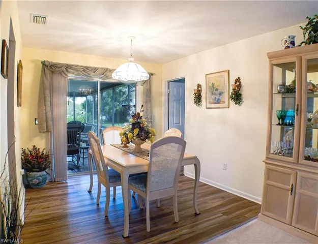 900  Roseate  DR, Naples, FL 34104