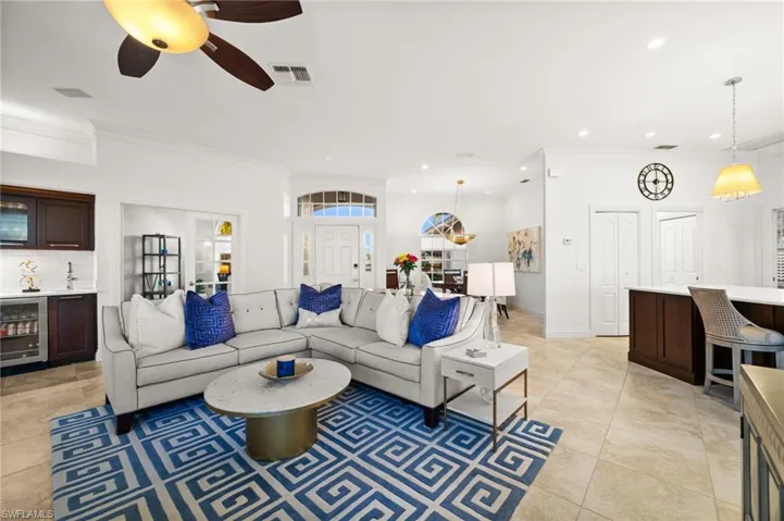 6752  Compton N LN, Naples, FL 34104