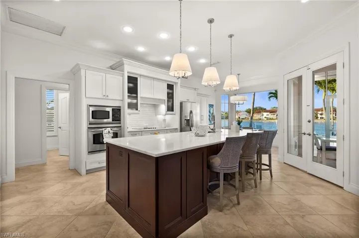 6752  Compton N LN, Naples, FL 34104