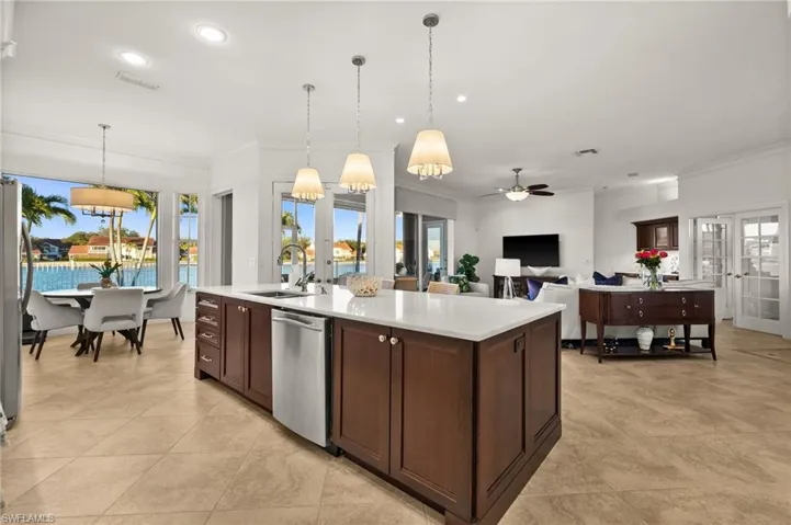 6752  Compton N LN, Naples, FL 34104