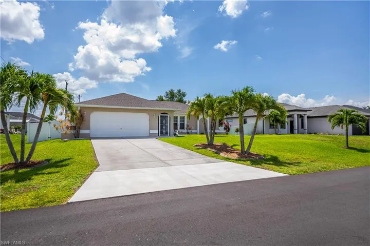 2125 Ne 10th Ave, Cape Coral, Florida 33909