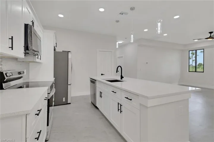 4501/4503  15th SW ST, Lehigh Acres, FL 33973