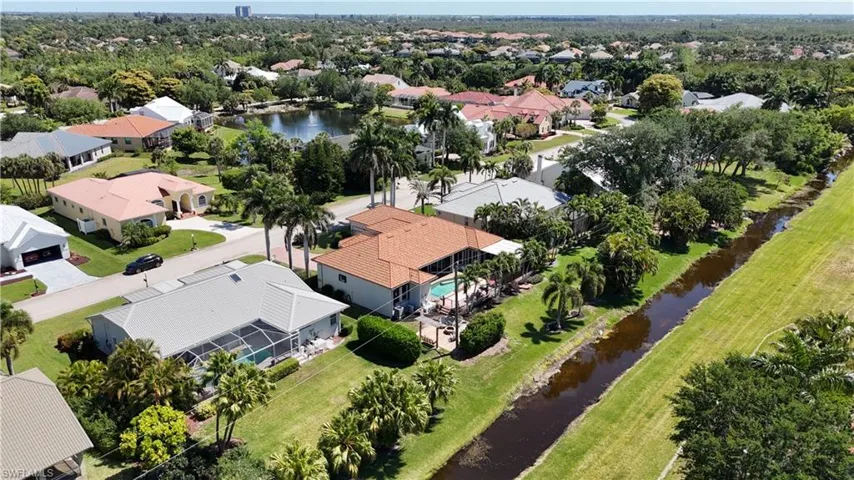 8723 S Lake Cir, Fort Myers, Florida 33908