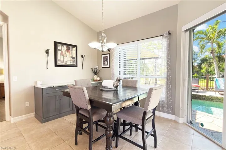 8723 S Lake Cir, Fort Myers, Florida 33908