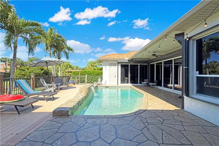 8723 S Lake Cir, Fort Myers, Florida 33908