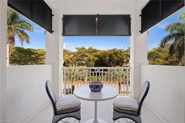 809 Wedge Dr, Naples, Florida 34103
