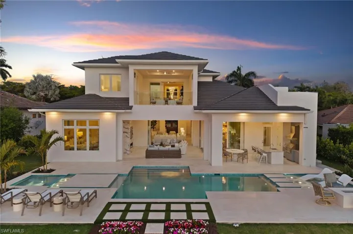 809 Wedge Dr, Naples, Florida 34103