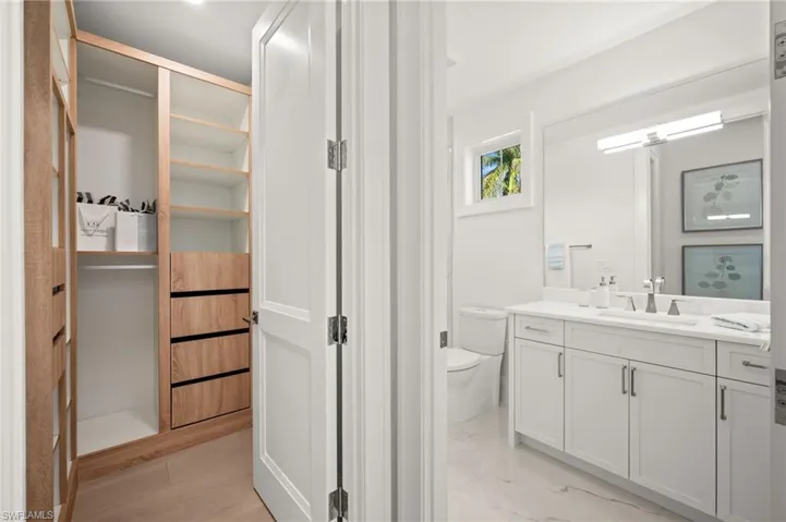 809 Wedge Dr, Naples, Florida 34103