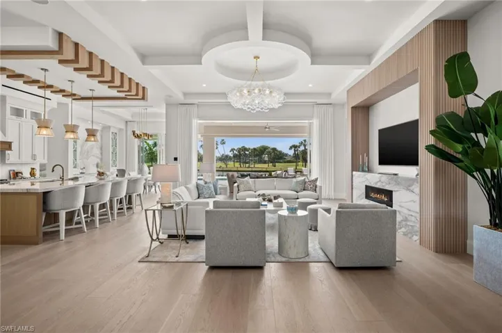 809 Wedge Dr, Naples, Florida 34103