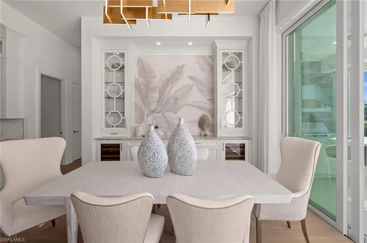 809 Wedge Dr, Naples, Florida 34103