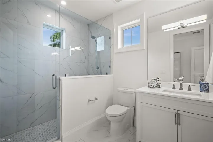 809 Wedge Dr, Naples, Florida 34103