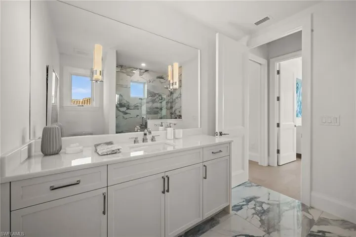809 Wedge Dr, Naples, Florida 34103