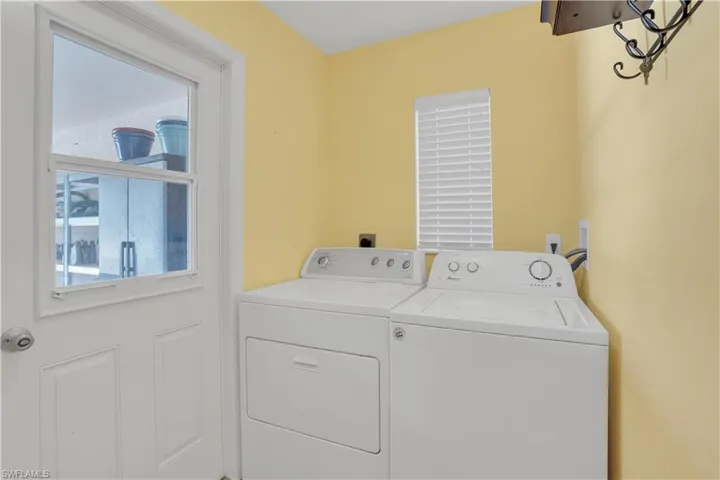 2844 NW 3rd  TER, Cape Coral, FL 33993