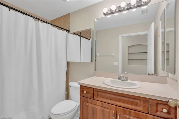 2844 NW 3rd  TER, Cape Coral, FL 33993