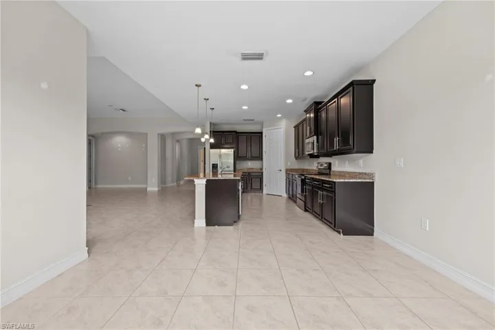 3987 Ashentree Ct, Fort Myers, Florida 33916