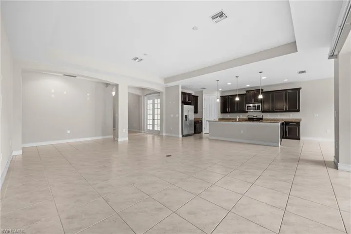 3987 Ashentree Ct, Fort Myers, Florida 33916